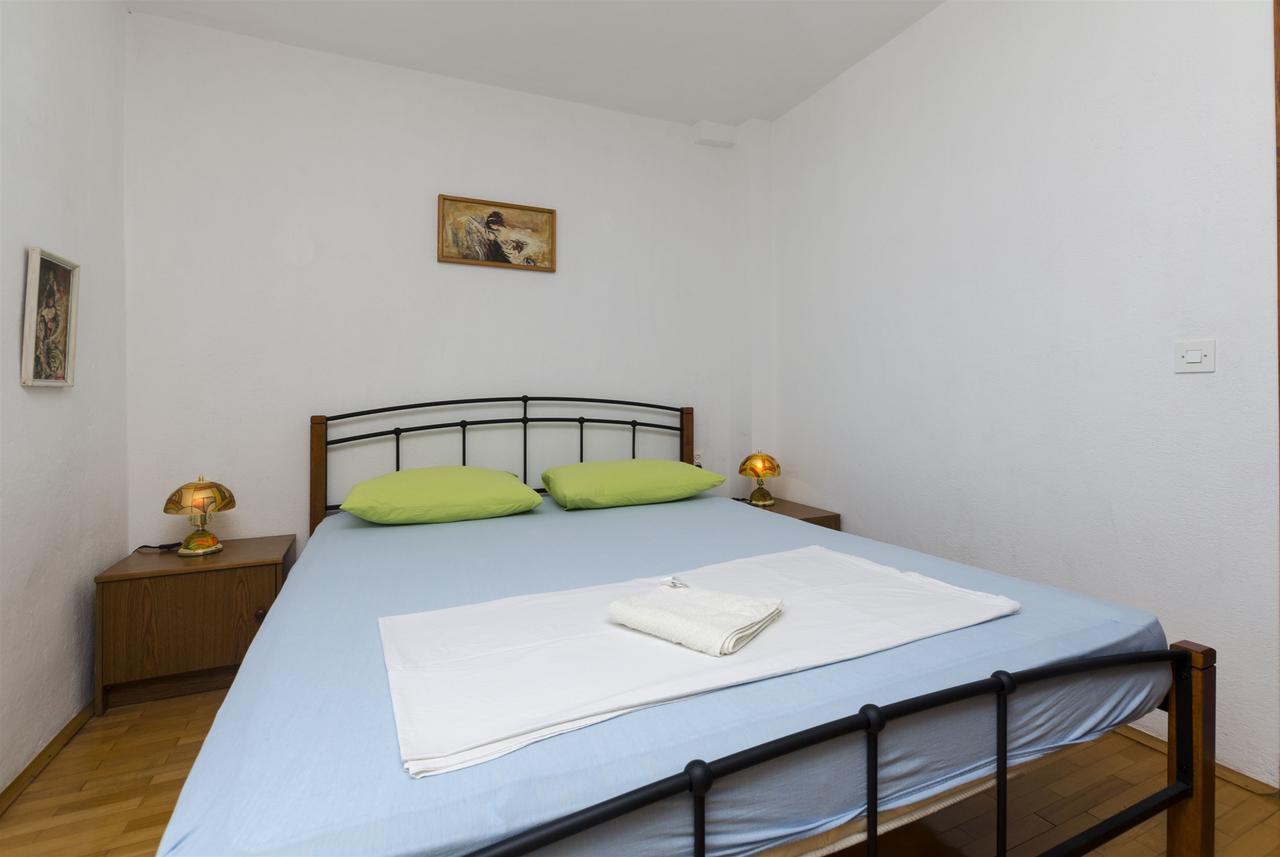 Apartment Boris Gornja Brela Buitenkant foto